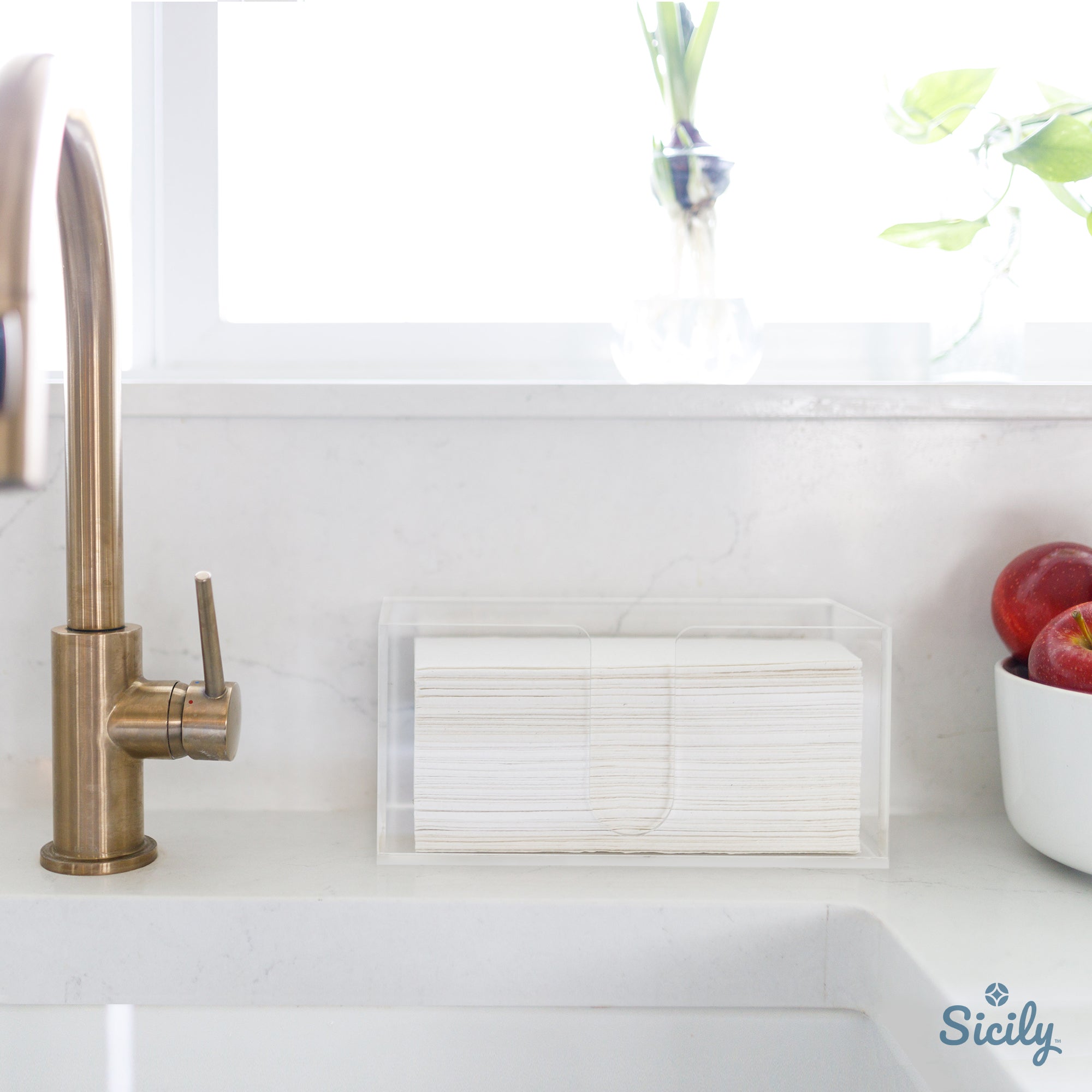 https://www.sicily-mercantile.com/cdn/shop/files/BathroomNapkinHolder-2_5000x.jpg?v=1692419700